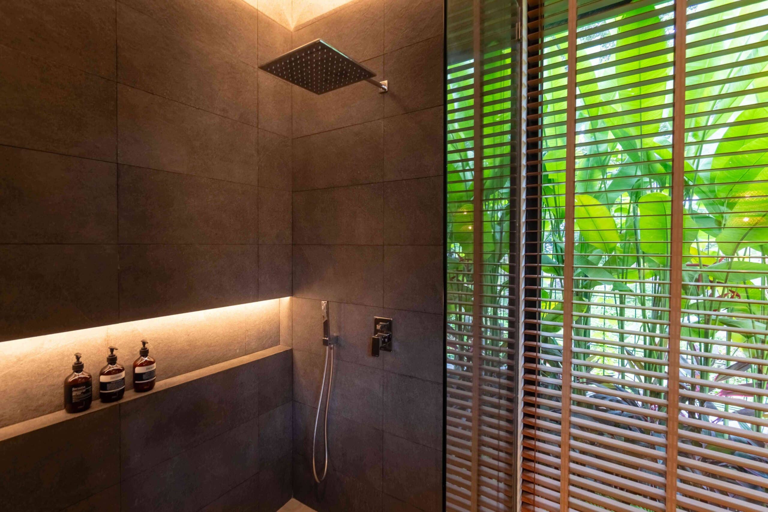 Betaka Villa Bedroom 3 Shower room scaled